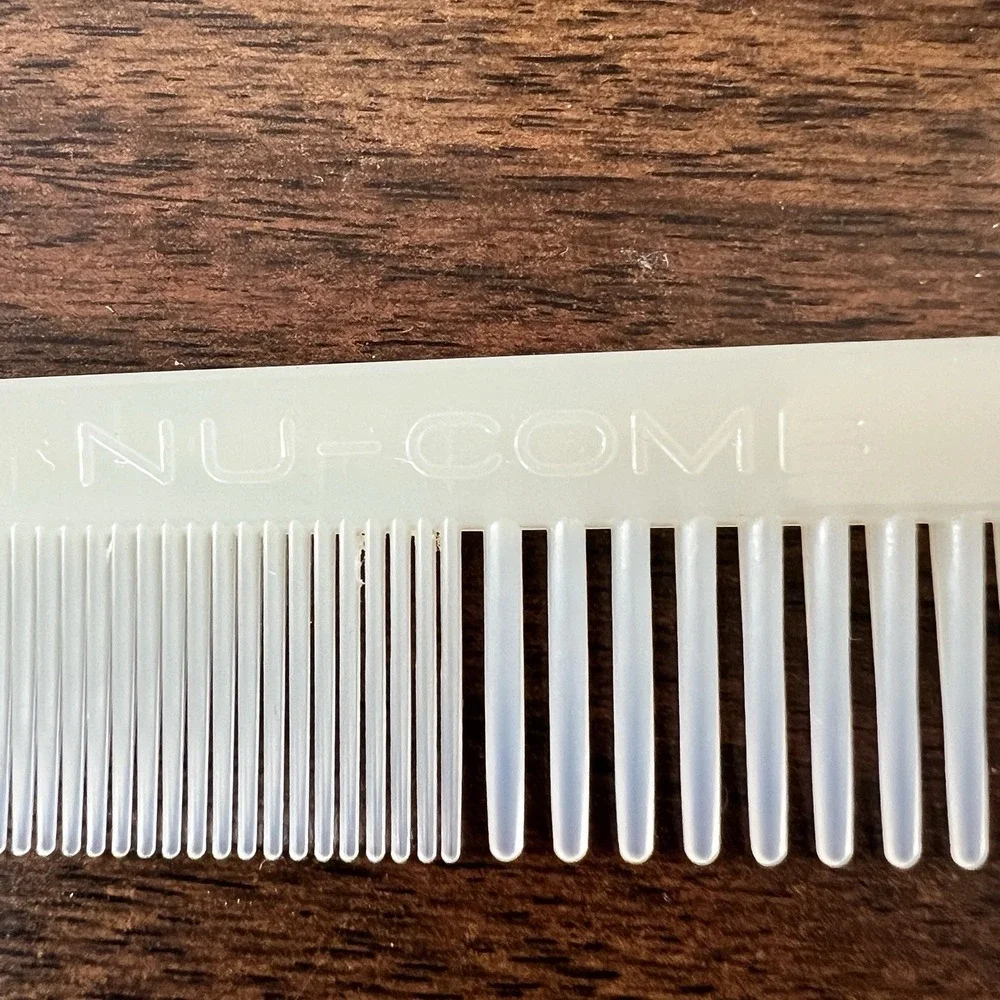 Vintage Tupper Corp NU-COMBE Nylon Comb & Brush Set Patent 2681967 USA